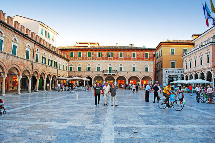 Ascoli Piceno Italy The Enchanting Marble City Of The Marche