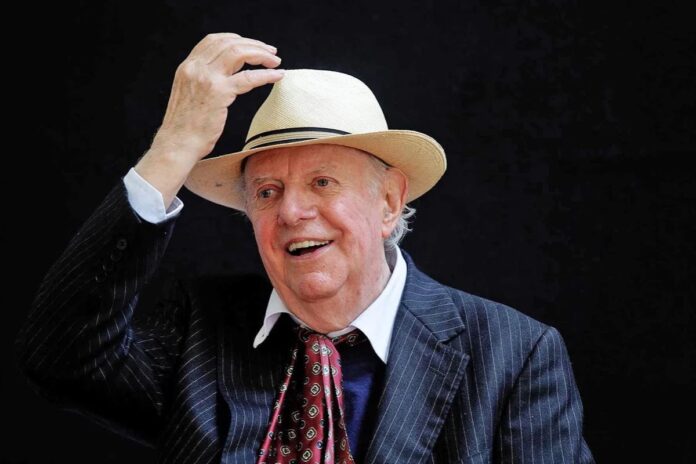 Dario Fo The Revolutionary Playwright And Nobel Laureate